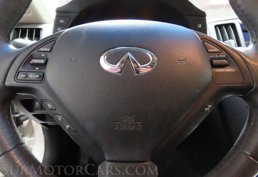 2015 Infiniti Q60 Coupe Journey - Image 38