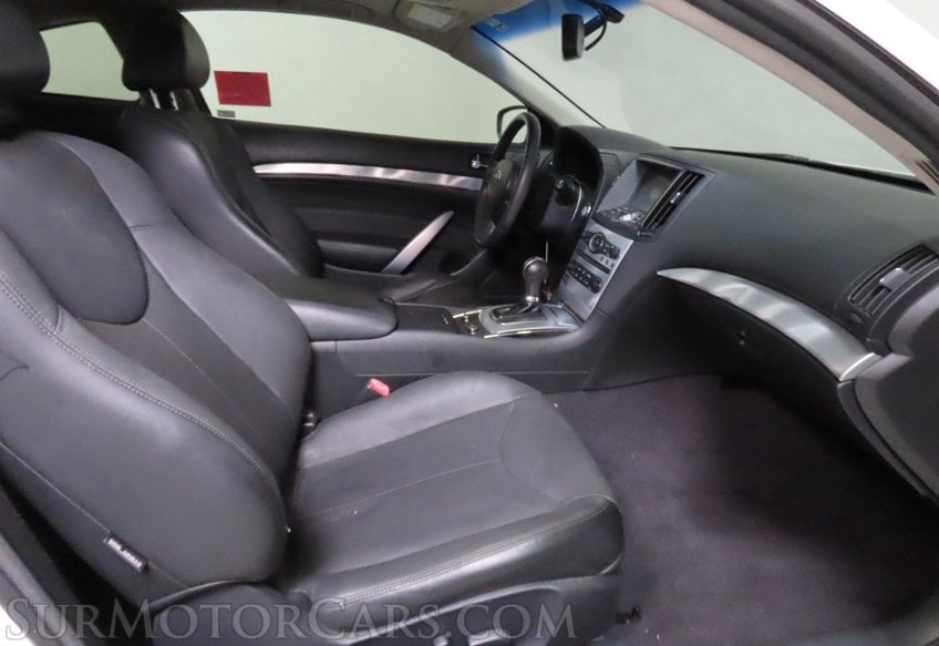 2015 Infiniti Q60 Coupe Journey - Image 25
