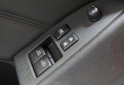 2015 Infiniti Q60 Coupe Journey - Image 41