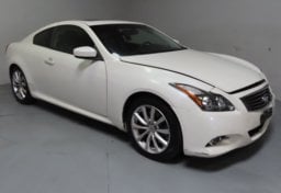 2015 Infiniti Q60 Coupe Journey - Image 2