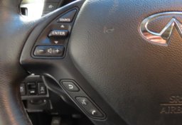 2015 Infiniti Q60 Coupe Journey - Image 36