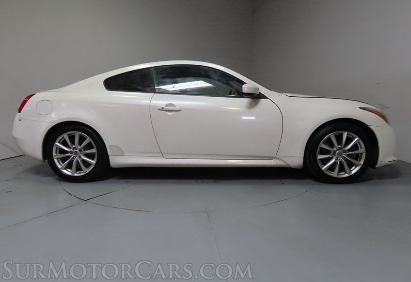 2015 Infiniti Q60 Coupe Journey - Image 13