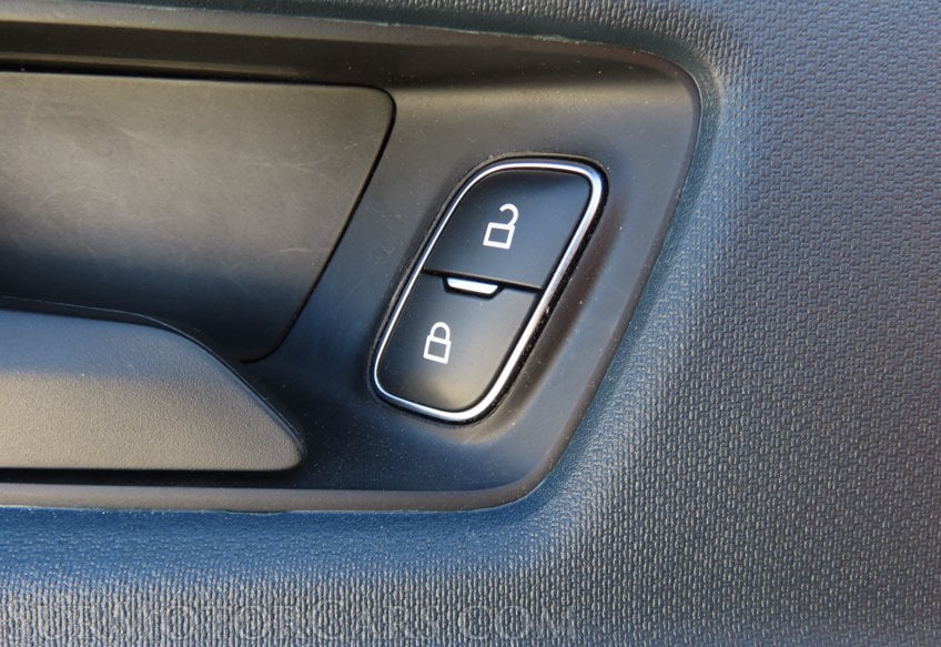 2025 Ford Maverick Hybrid XL - Image 32