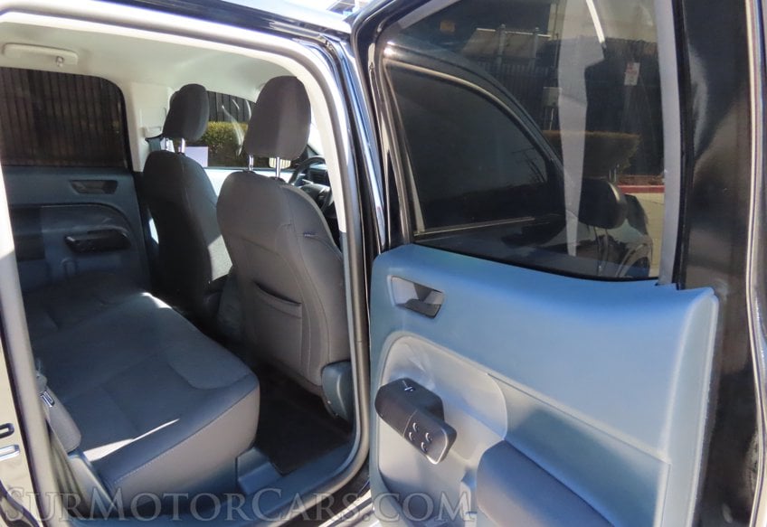 2025 Ford Maverick Hybrid XL - Image 17