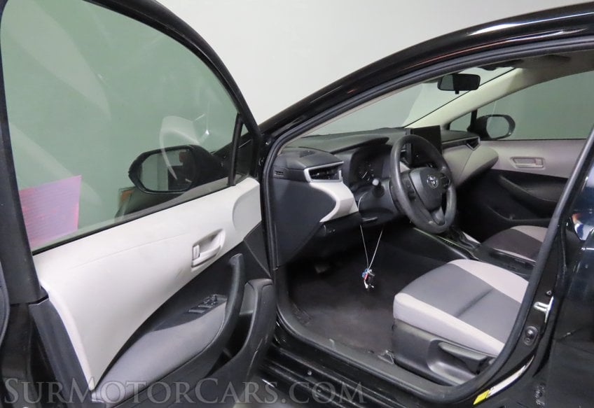 2024 Toyota Corolla LE - Image 17