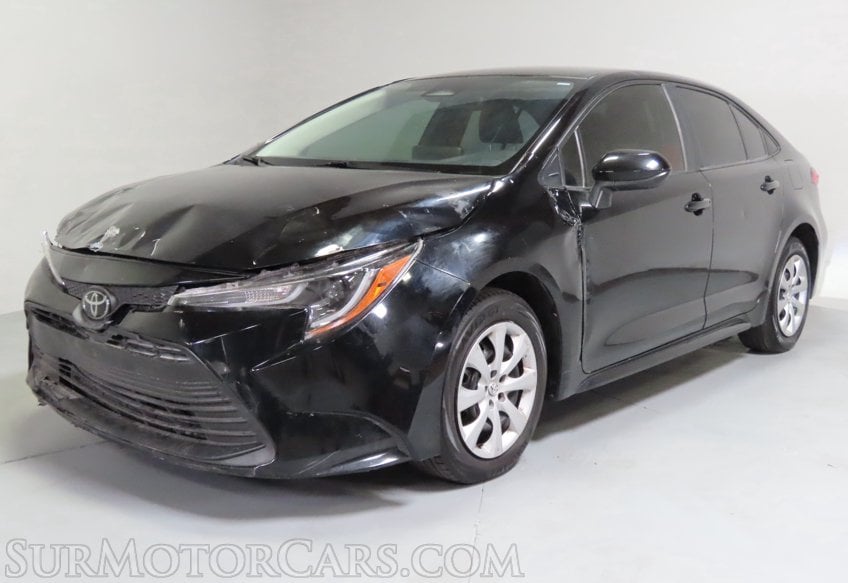2024 Toyota Corolla LE - Image 3