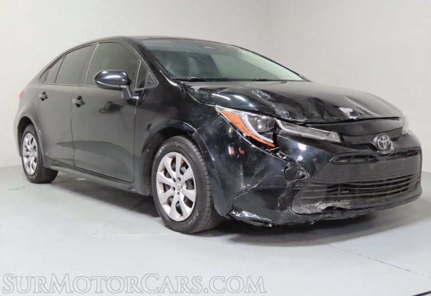 2024 Toyota Corolla LE - Image 4