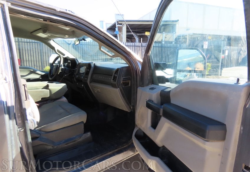 2021 Ford F-250 Super Duty XL - Image 41