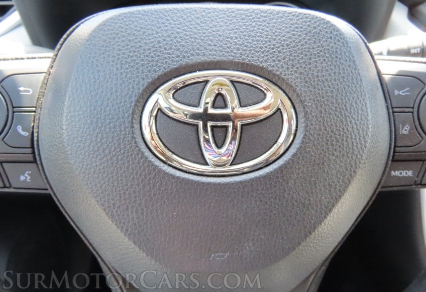 2025 Toyota RAV4 Hybrid XLE - Image 26