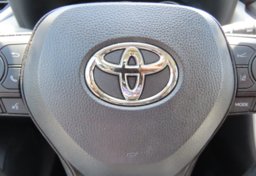 2025 Toyota RAV4 Hybrid XLE - Image 26