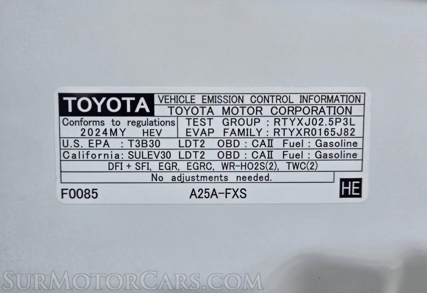2025 Toyota RAV4 Hybrid XLE - Image 40