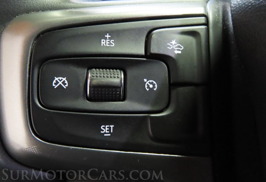 2023 Chevrolet Suburban LS - Image 33