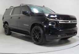 2023 Chevrolet Suburban LS - Image 4