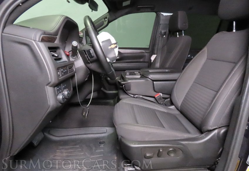 2023 Chevrolet Suburban LS - Image 27