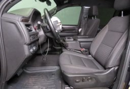 2023 Chevrolet Suburban LS - Image 27