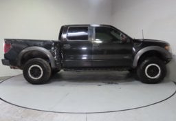 2013 Ford F-150 SVT Raptor - Image 9