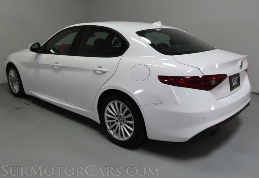 2023 Alfa Romeo Giulia Sprint - Image 9