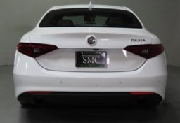 2023 Alfa Romeo Giulia Sprint - Image 11