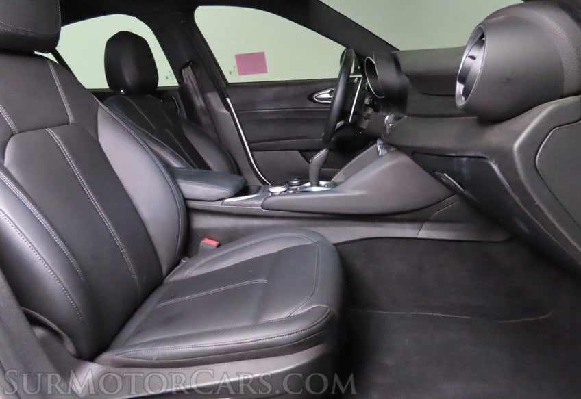 2023 Alfa Romeo Giulia Sprint - Image 33