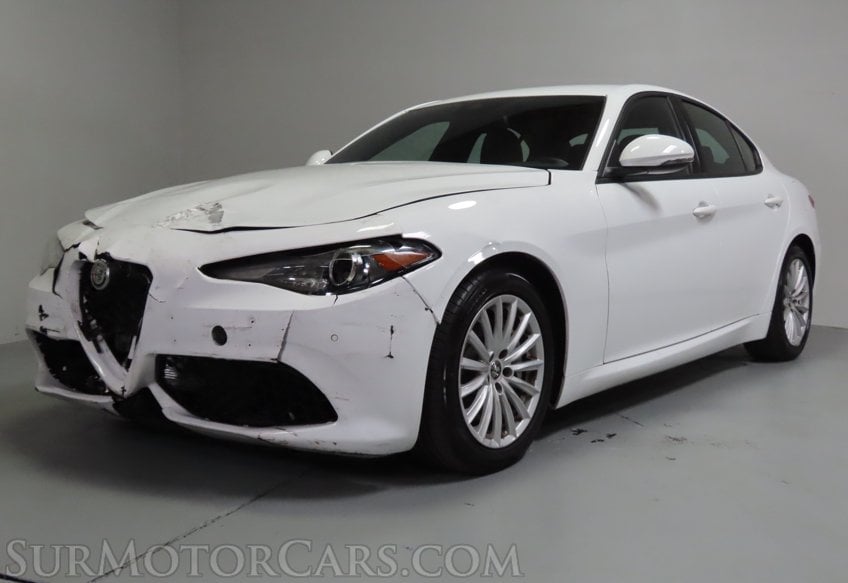 2023 Alfa Romeo Giulia Sprint - Image 3