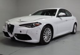 2023 Alfa Romeo Giulia Sprint - Image 3