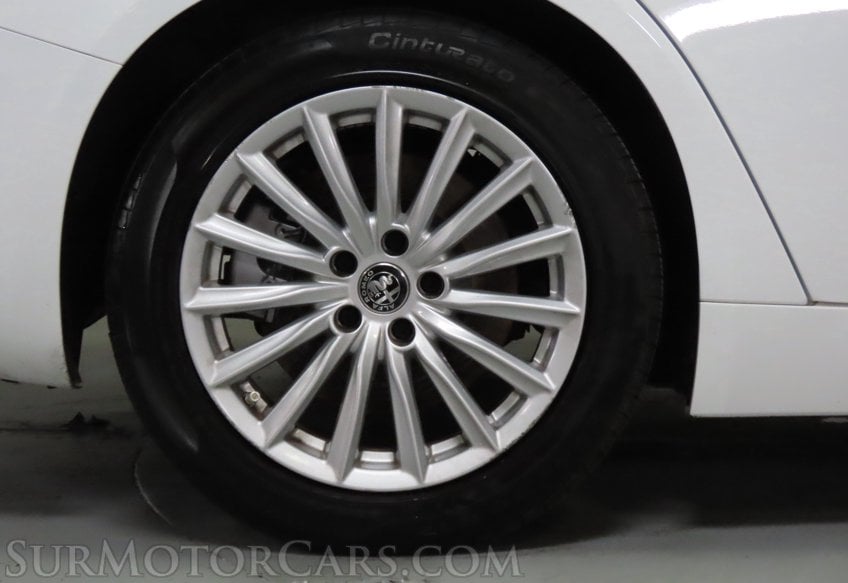 2023 Alfa Romeo Giulia Sprint - Image 28