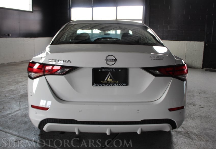 2025 Nissan Sentra - Image 13