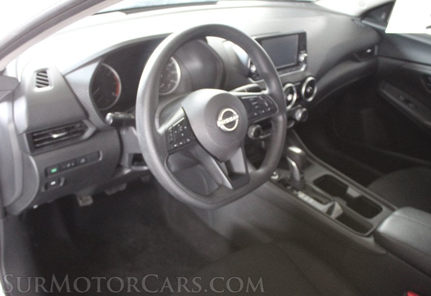 2025 Nissan Sentra - Image 25