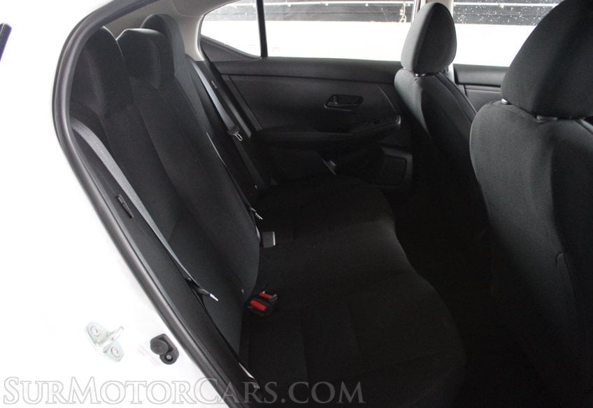2025 Nissan Sentra - Image 32
