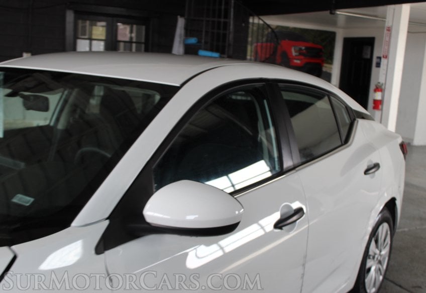 2025 Nissan Sentra - Image 20