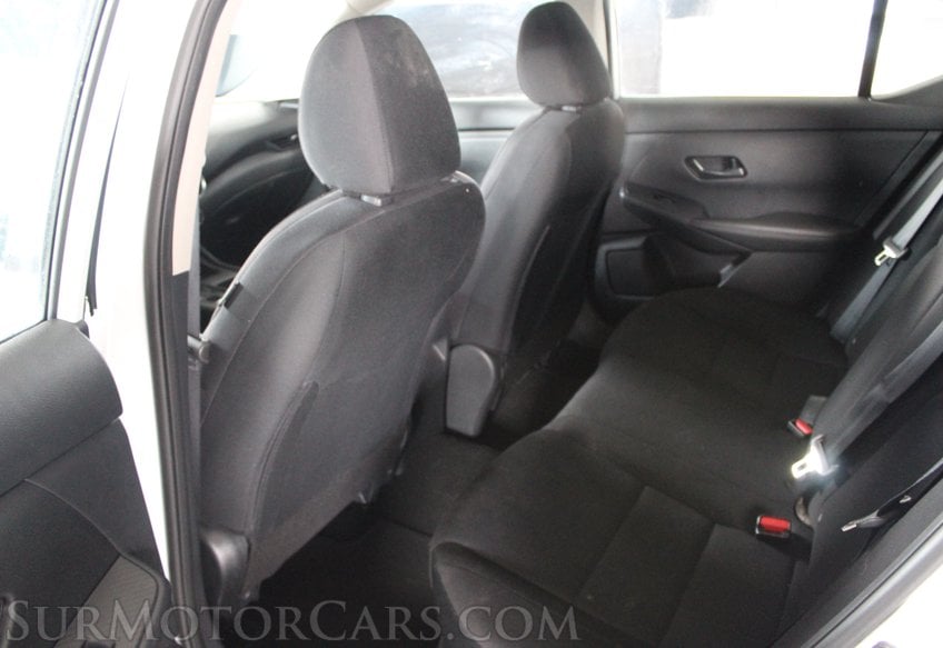 2025 Nissan Sentra - Image 30
