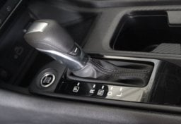 2025 Nissan Sentra - Image 46