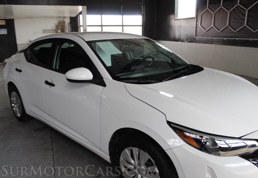 2025 Nissan Sentra - Image 14
