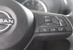 2025 Nissan Sentra - Image 37