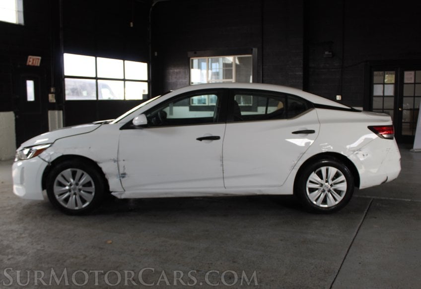 2025 Nissan Sentra - Image 11