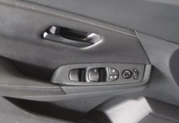 2025 Nissan Sentra - Image 49