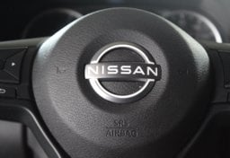 2025 Nissan Sentra - Image 35
