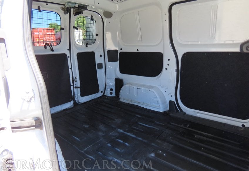 2017 Chevrolet City Express LT - Image 28