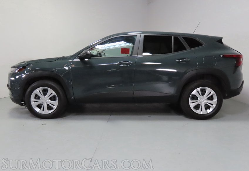 2025 Chevrolet Trax LS - Image 6