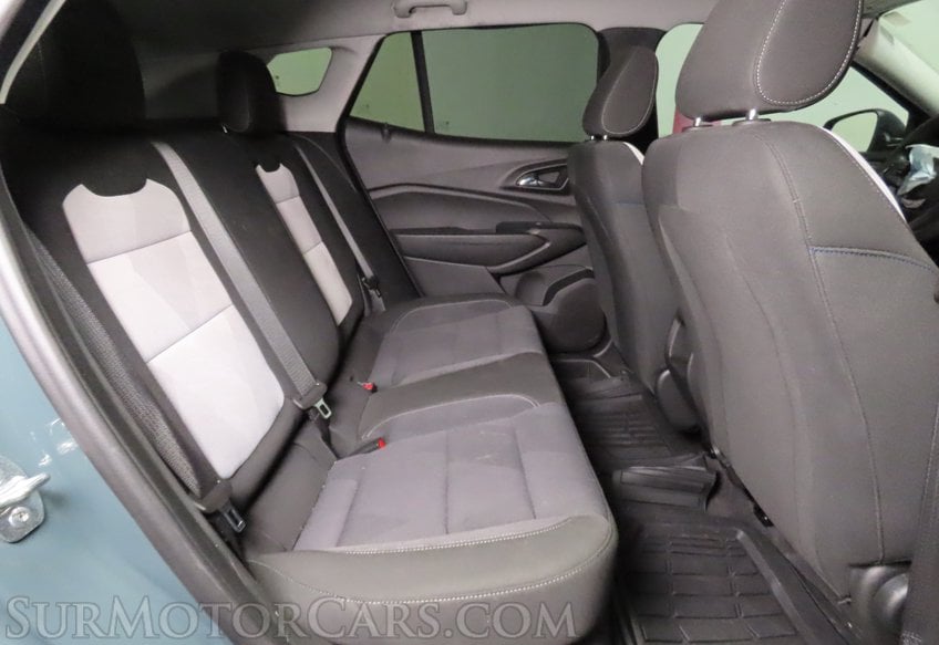 2025 Chevrolet Trax LS - Image 30