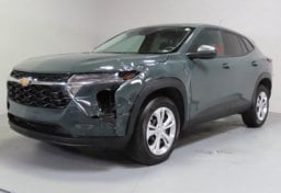 2025 Chevrolet Trax LS - Image 4
