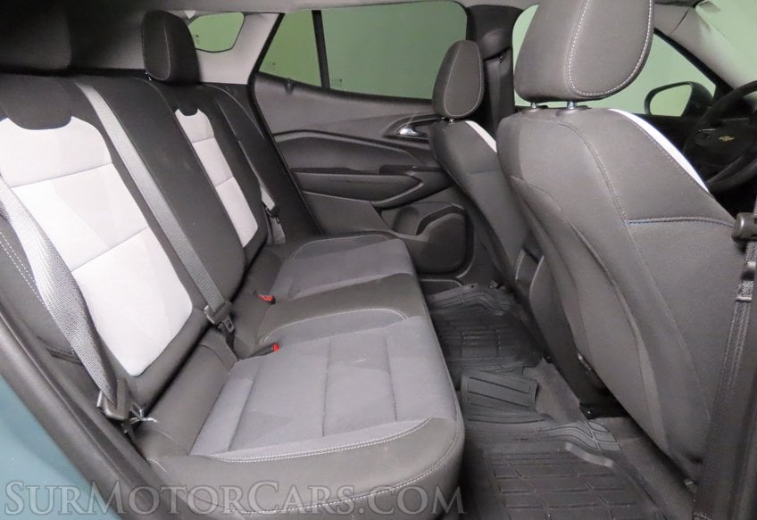 2025 Chevrolet Trax LS - Image 30