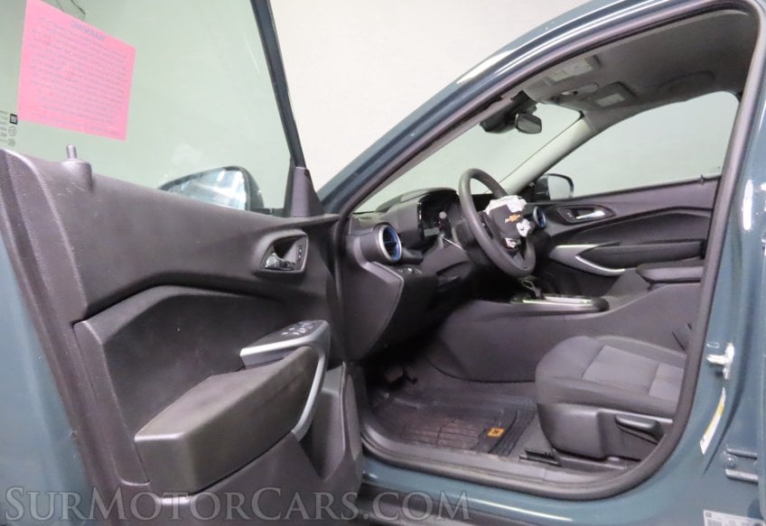 2025 Chevrolet Trax LS - Image 19