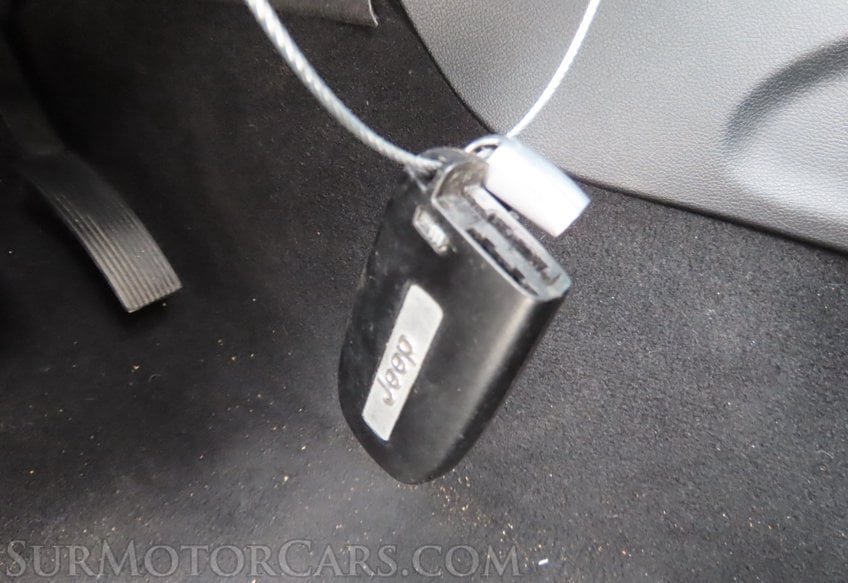 2019 Jeep Grand Cherokee Altitude - Image 34