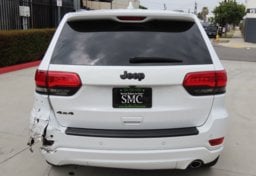 2019 Jeep Grand Cherokee Altitude - Image 11