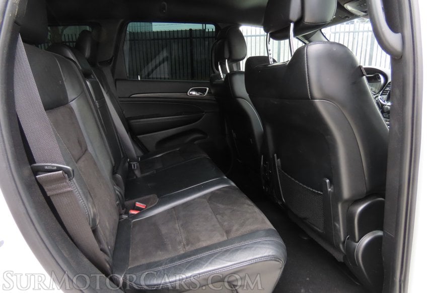 2019 Jeep Grand Cherokee Altitude - Image 26