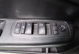 2022 Chrysler 300 Touring - Image 38