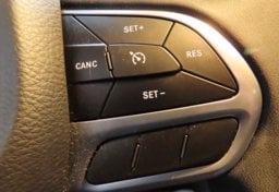 2022 Chrysler 300 Touring - Image 45