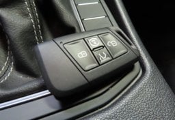 2026 Volkswagen Jetta SE - Image 25