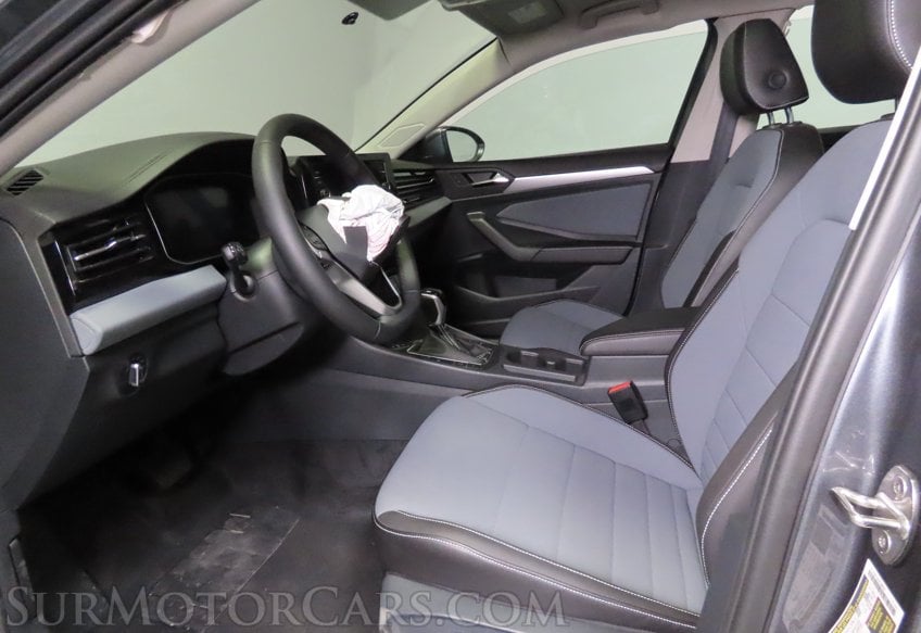 2026 Volkswagen Jetta SE - Image 48